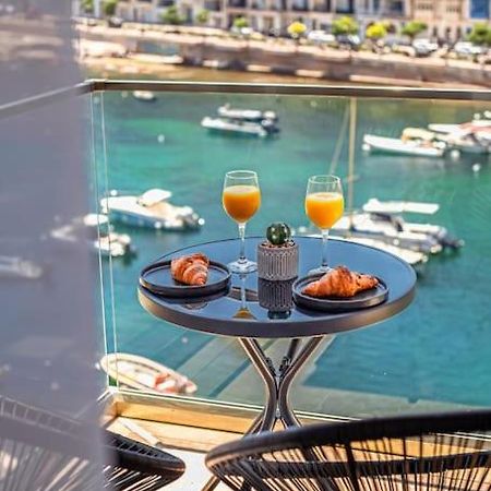 Stylish Seafront Spinola Apartment San Julián Exterior foto